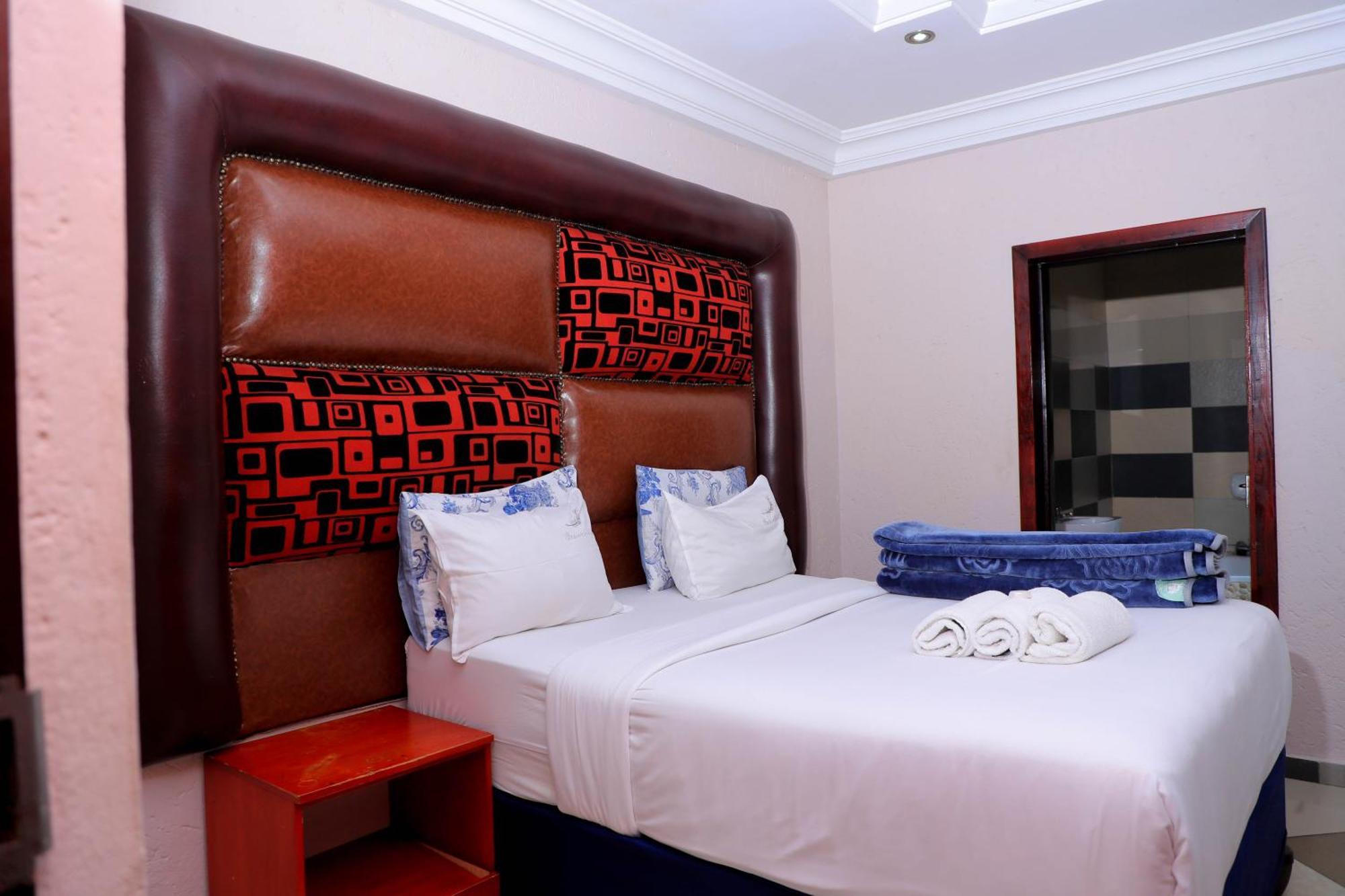 Yeoville Hotel 约翰内斯堡 外观 照片